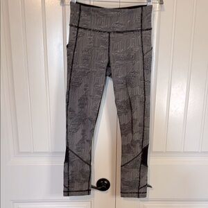 Lululemon Pace Rival Crop Leggings Size 4
